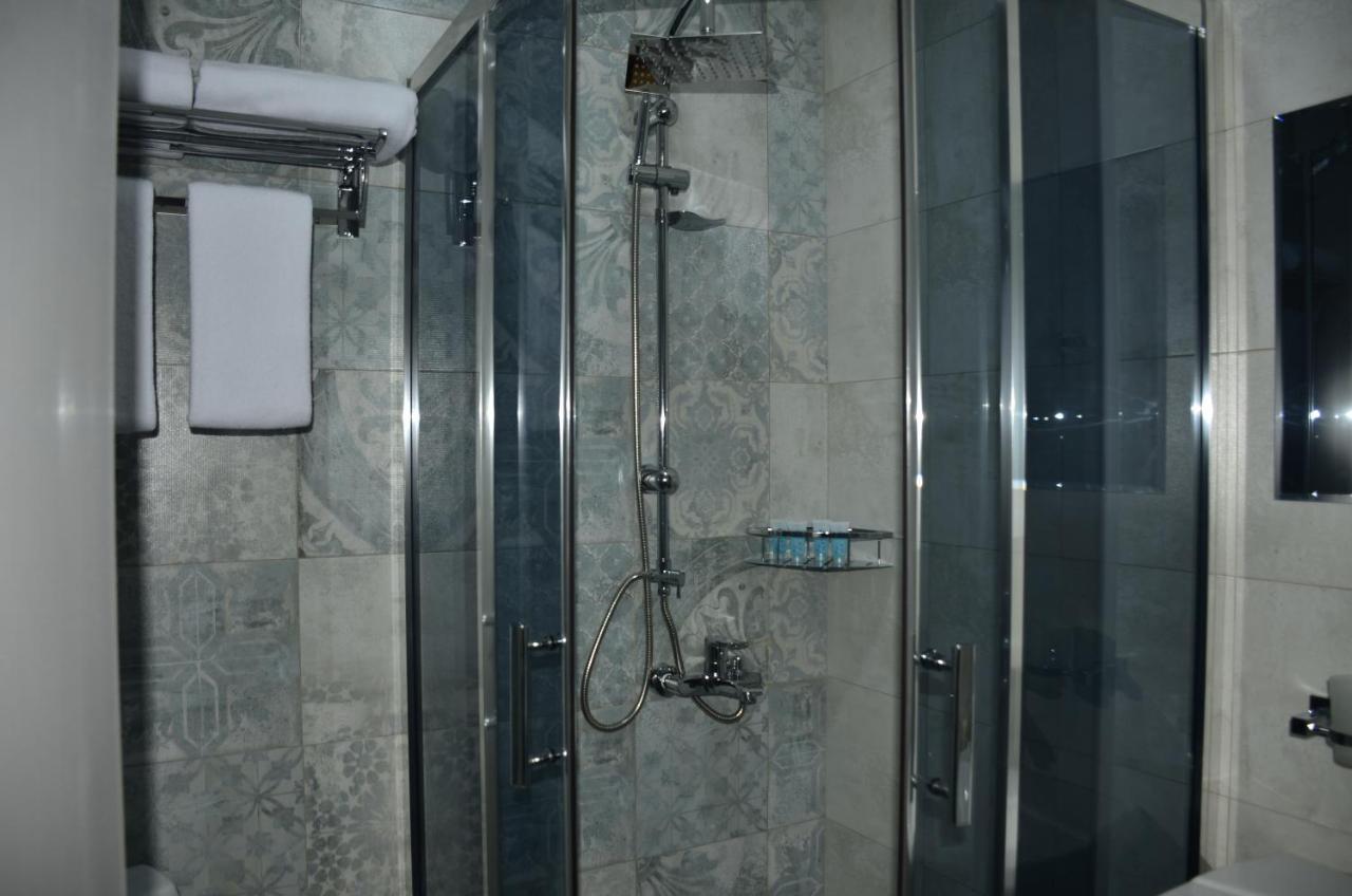 Vere Corner Hotel Тбилиси Экстерьер фото