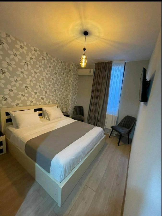 Vere Corner Hotel Тбилиси Экстерьер фото
