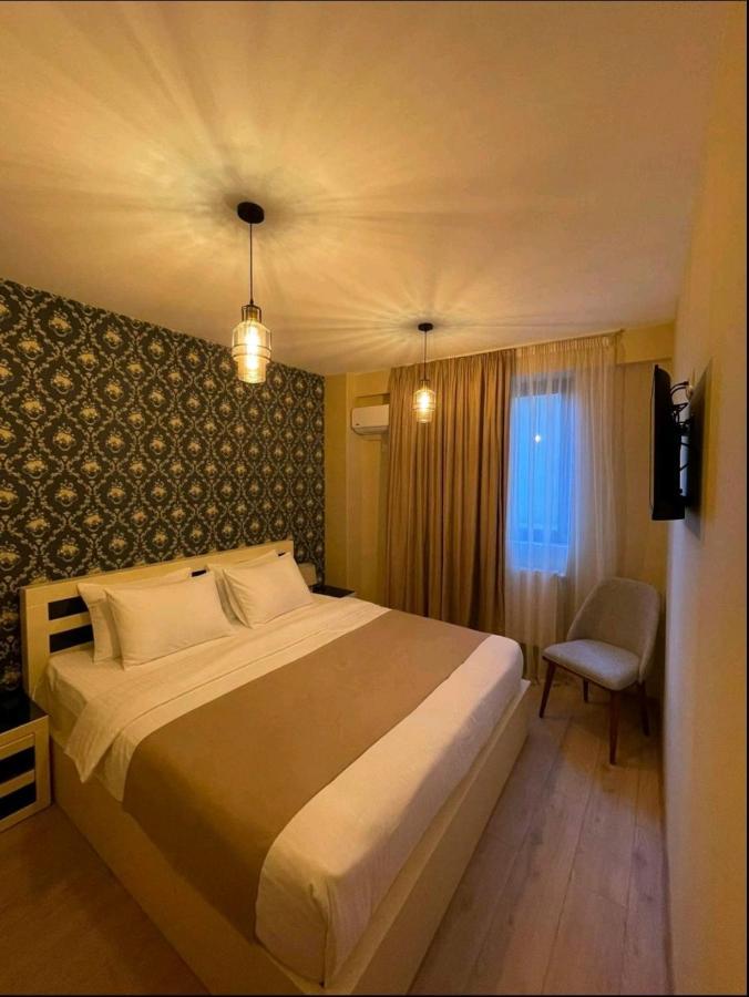 Vere Corner Hotel Тбилиси Экстерьер фото
